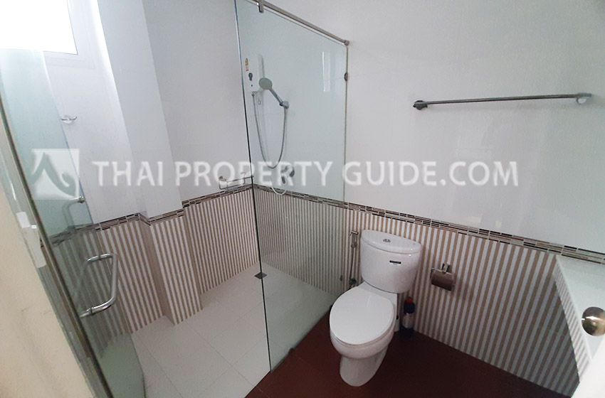 Townhouse in Sukhumvit 